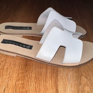 White STEVEN BY STEVE MADDEN Sandals